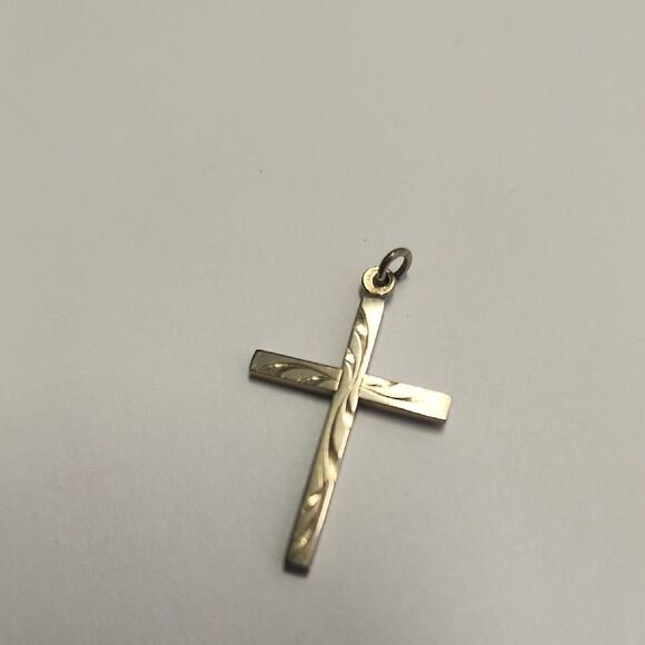 1/20 Gold Filled Cross Pendant - Picture 1 of 4